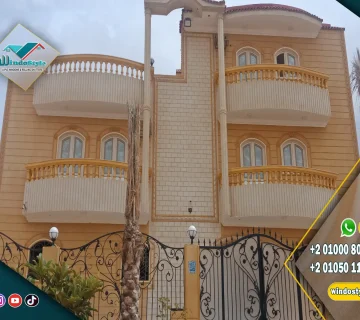 اشكال ابواب PVC بألوان وتشطيبات مختلفة